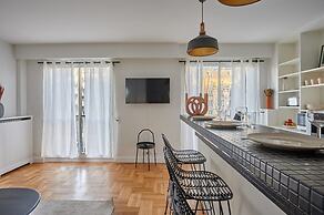 Apartment in the 16th Area Residential District