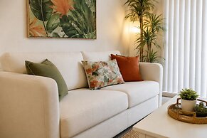 Nova Lane Hotel & Suites