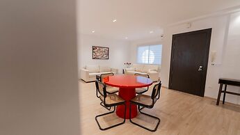 Lake City 1BR Design Apt Berges du Lac