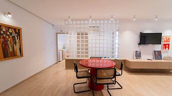 Lake City 1BR Design Apt Berges du Lac