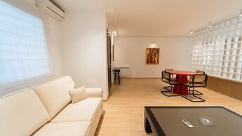 Lake City 1BR Design Apt Berges du Lac
