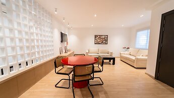 Lake City 1BR Design Apt Berges du Lac