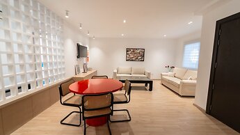 Lake City 1BR Design Apt Berges du Lac