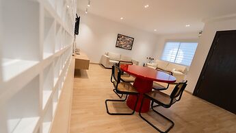 Lake City 1BR Design Apt Berges du Lac