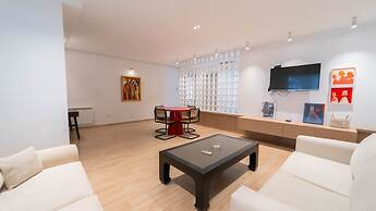 Lake City 1BR Design Apt Berges du Lac