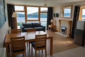 LILA Lake Isle Luxury Aparthotel