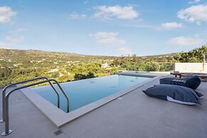 Carob Luxury Villas