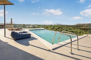Carob Luxury Villas