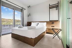 Carob Luxury Villas