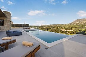 Carob Luxury Villas