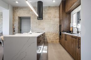 Carob Luxury Villas