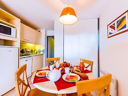 Lakeside Haven in Le Barcares