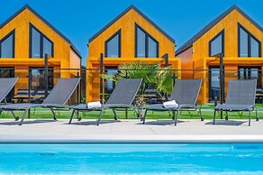 Large Holiday Home, Swimming Pool, Sauna, Jacuzzi