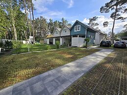 Large Holiday Homes With Beautiful Gardens