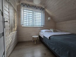 Large Holiday Homes With Beautiful Gardens