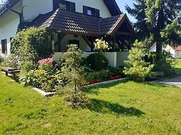 Large Holiday Villa With Private Garden