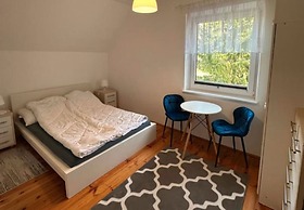 Large Holiday Home With Private Garden