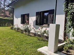 Large Holiday Home With Private Garden