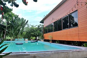 Hideaway Village Homestay