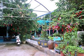 Hideaway Village Homestay