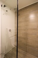 Upper Modern Stay by Wynwood House