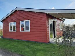 Country Holiday Home With Shared Pool