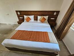Five Elements Corbett Crown Resort