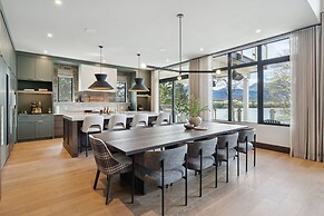 Sisu Lodge by Canmore Premier