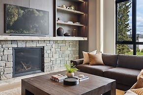 Sisu Lodge by Canmore Premier