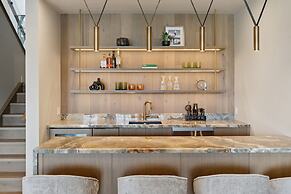 Sisu Lodge by Canmore Premier