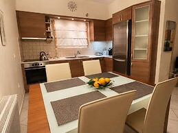 Alio Seaside Maisonette Steps From Diakopto Beach