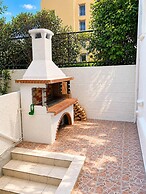 Alio Seaside Maisonette Steps From Diakopto Beach
