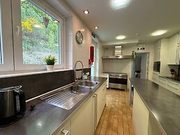 Luxury Group Stay in the Ardennes