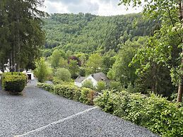 Luxury Group Stay in the Ardennes