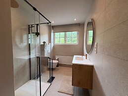 Luxury Group Stay in the Ardennes