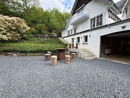 Luxury Group Stay in the Ardennes