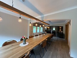 Luxury Group Stay in the Ardennes