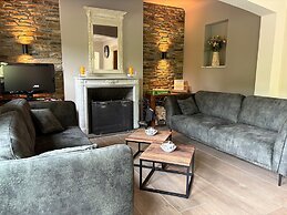Luxury Group Stay in the Ardennes