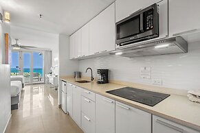 Condado Lagoon - Waterfront Escape