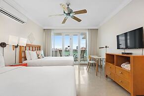 Condado Lagoon - Waterfront Escape