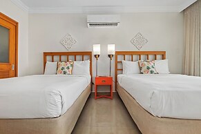 Condado Lagoon - Waterfront Escape