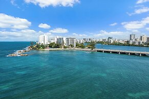 Condado Lagoon - Waterfront Escape