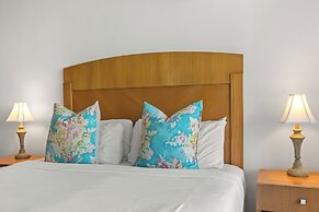 Condado Lagoon - Waterfront Escape