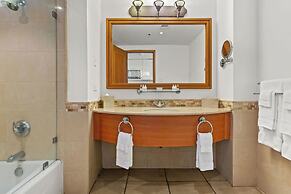 Condado Lagoon - Waterfront Escape