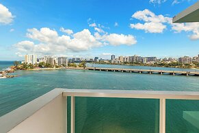Condado Lagoon - Waterfront Escape