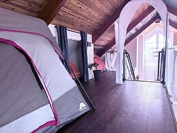 8 Tents at Niagara Retreat Center