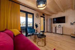 Holiday Home With Access to a Pool, Sauna, Jacuzzi