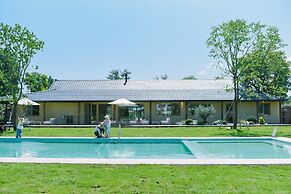 YAOJIA STRAW FARM RESORT ANJI