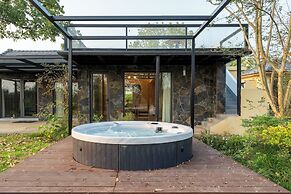 YAOJIA STRAW FARM RESORT ANJI