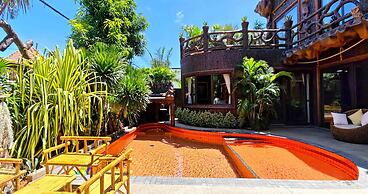 MANJILAND Luxury Pool Villa Pattaya
